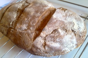 Prosty chleb wiejski na zakwasie i drożdżach - drugi ,zrobiony po tygodniu
